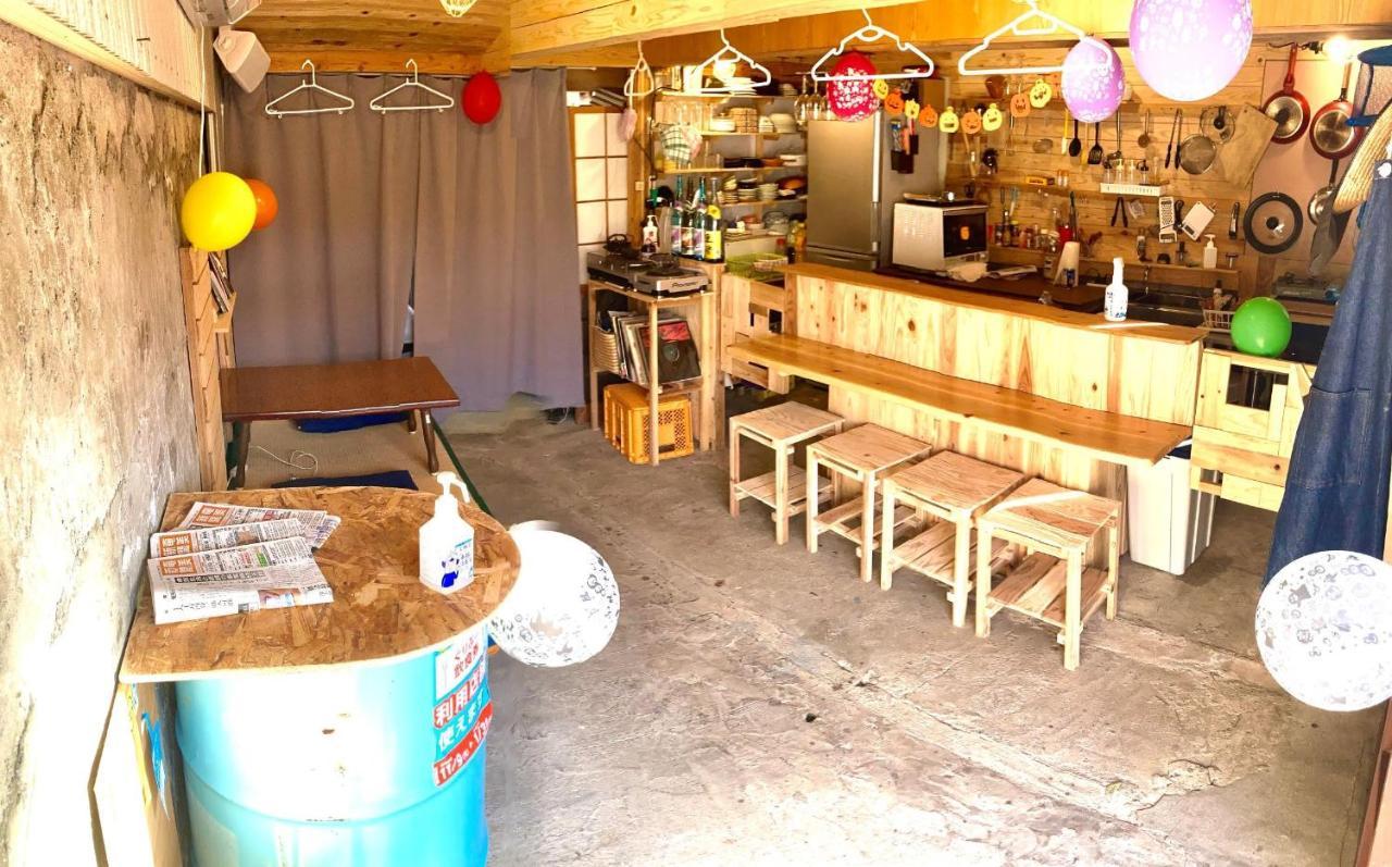 奄美ゲストハウス Hub A Nice Inn Setouchi  Exterior foto